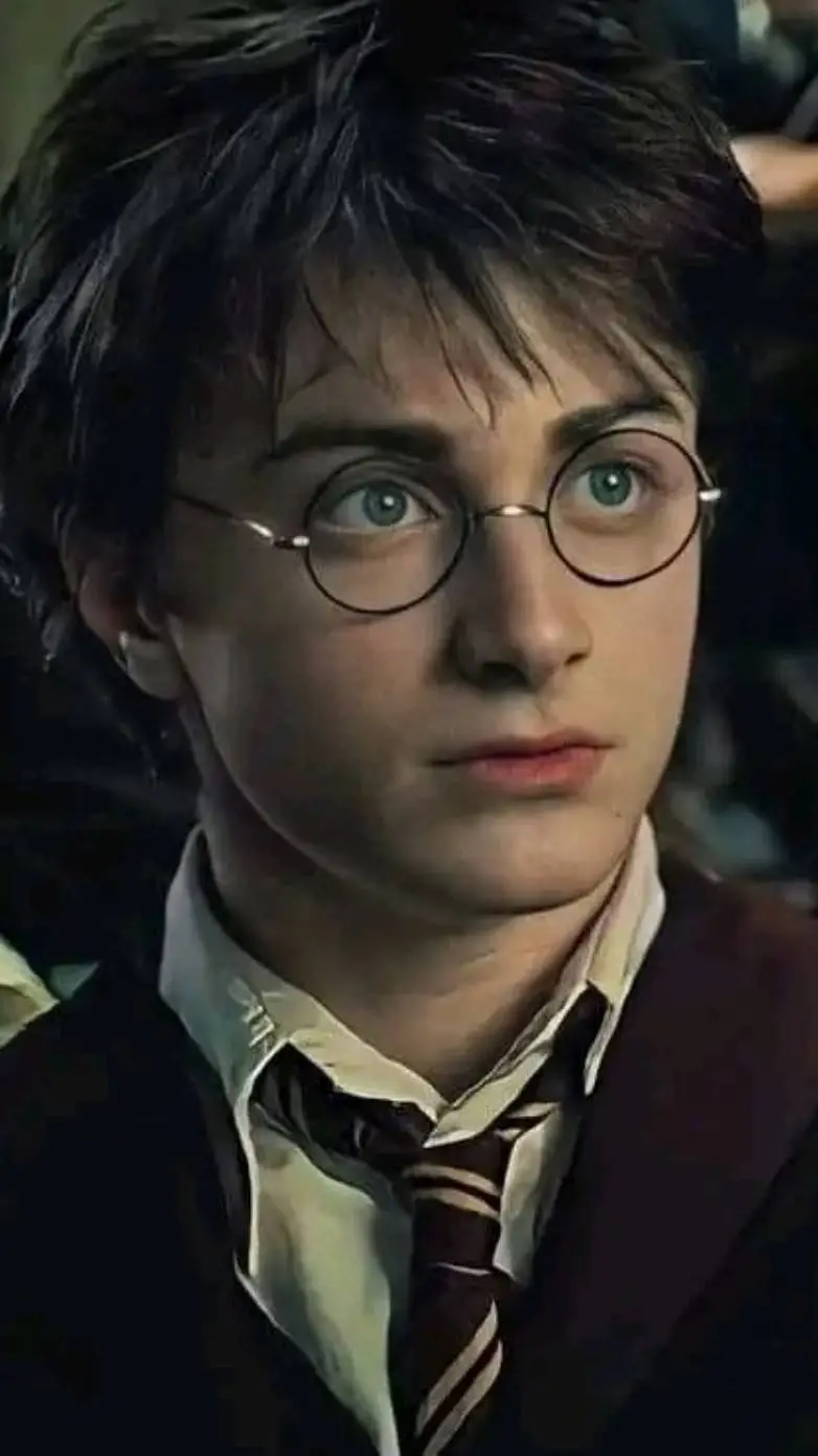 ai character: Harry Potter  background
