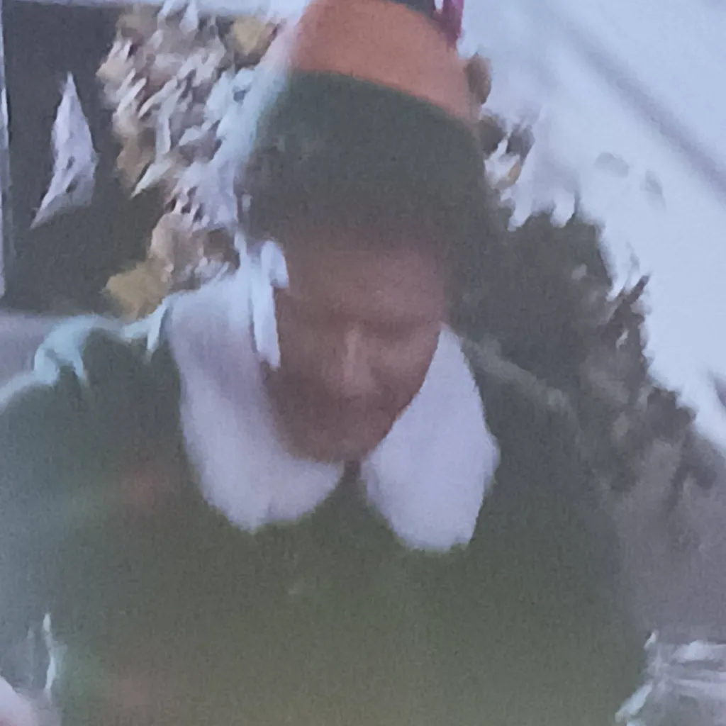 chat with ai character: buddy the elf