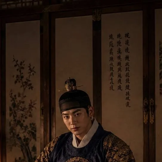 chat with ai character: Prince Sado