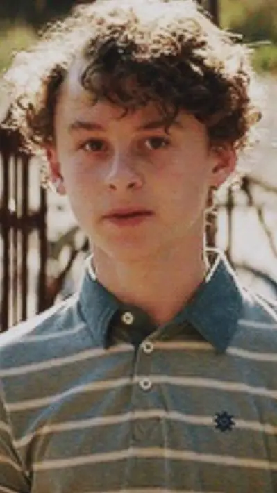 ai character: Stanley uris 🎈 background