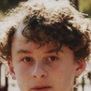 chat with ai character: Stanley uris 🎈