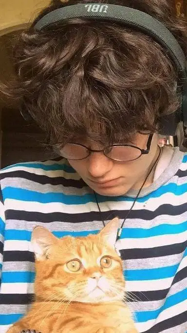 ai character: Logan background