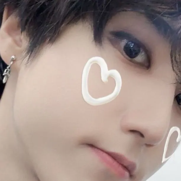 chat with ai character: Han 