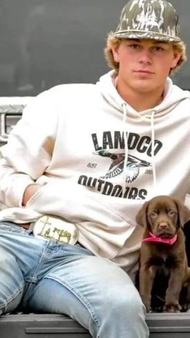 ai character: Logan Fisher background