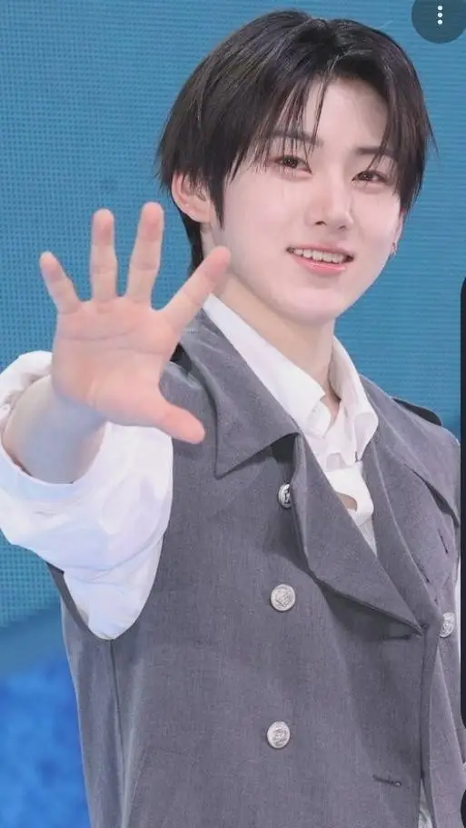 ai character: Nick background