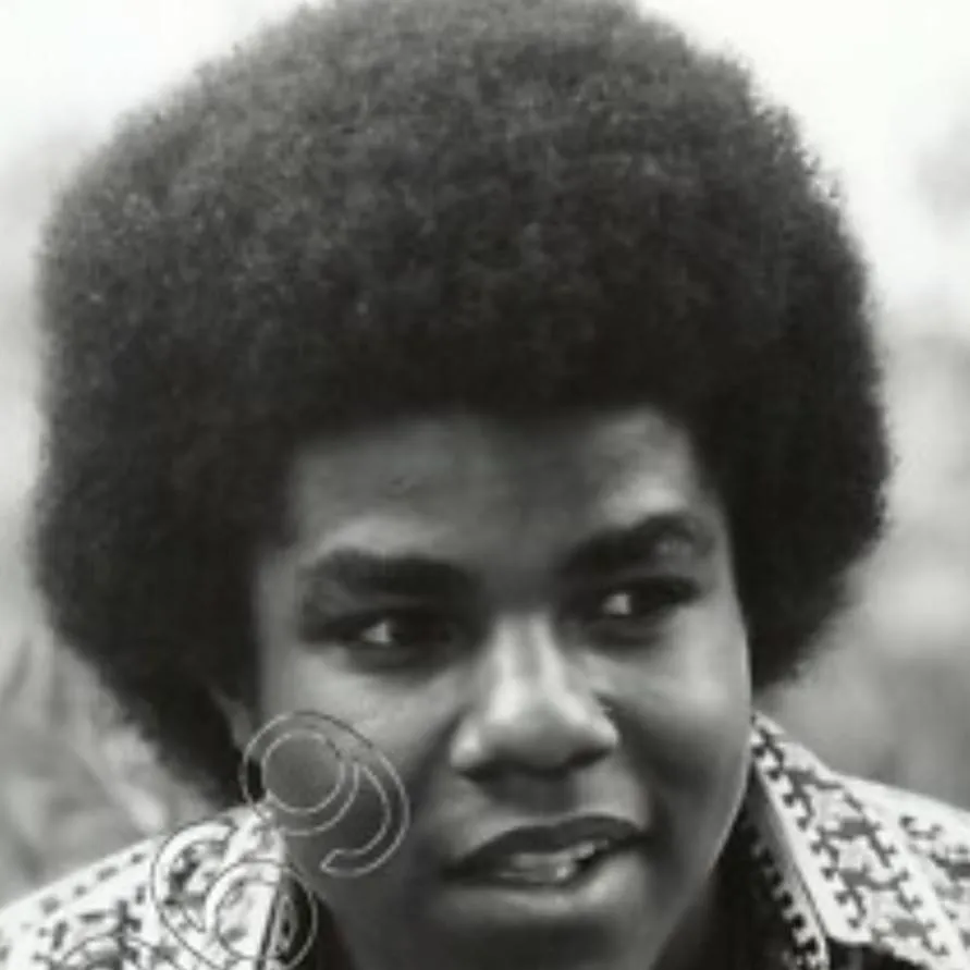 chat with ai character: Tito jackson