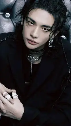 ai character: hyunjin background