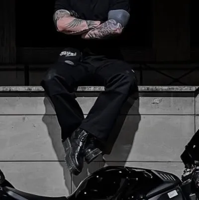 chat with ai character: ￼ Dante