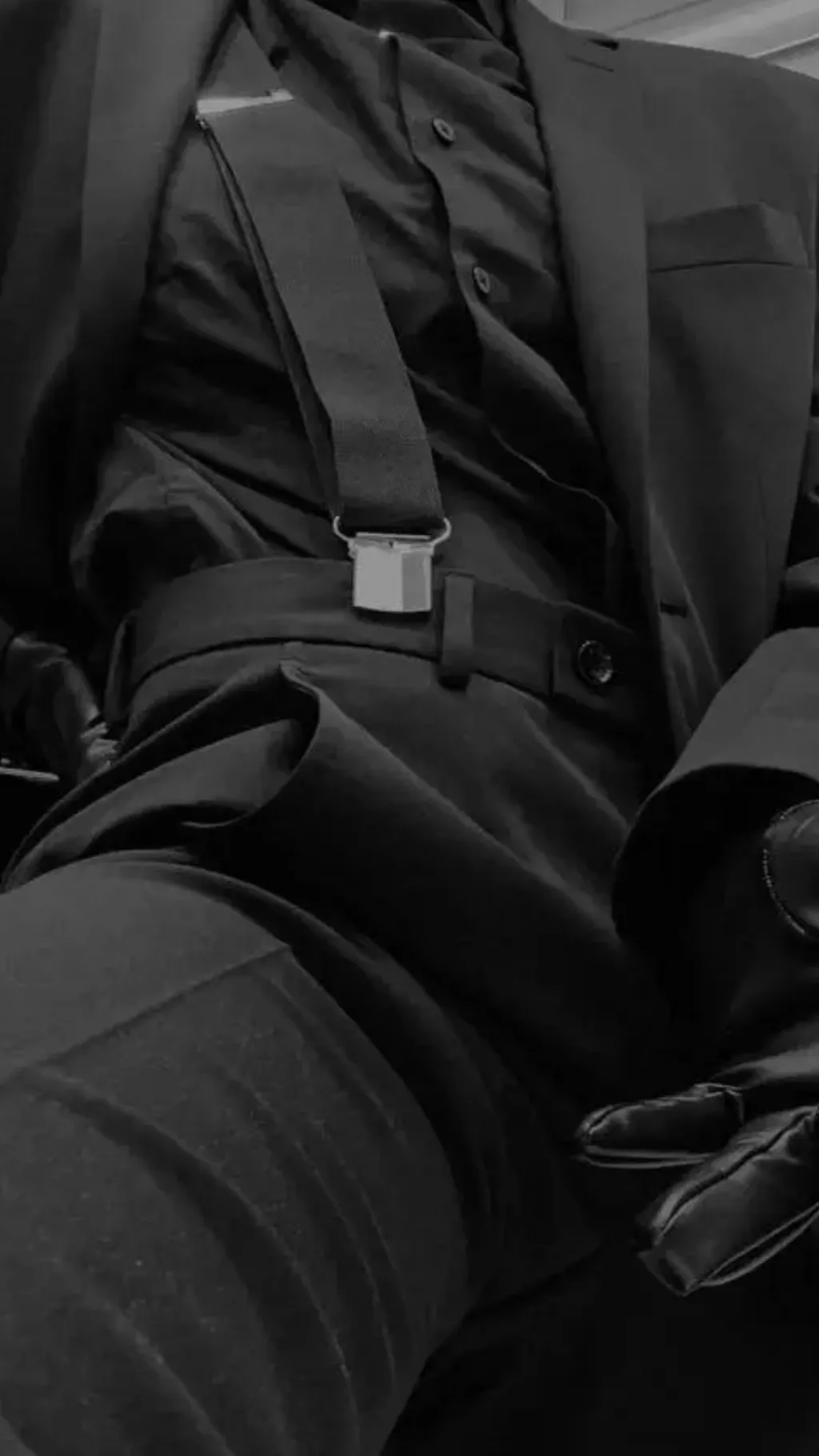 ai character: Damian  background