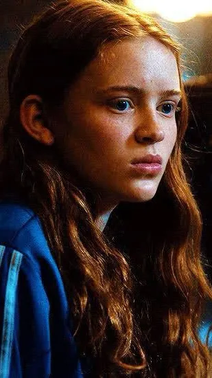 ai character: Max Mayfield  background