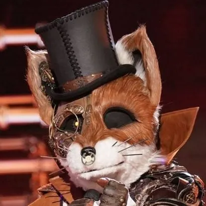 chat with ai character: Fox