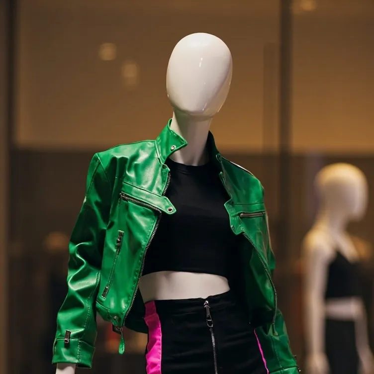 chat with ai character: Abandoned boutique