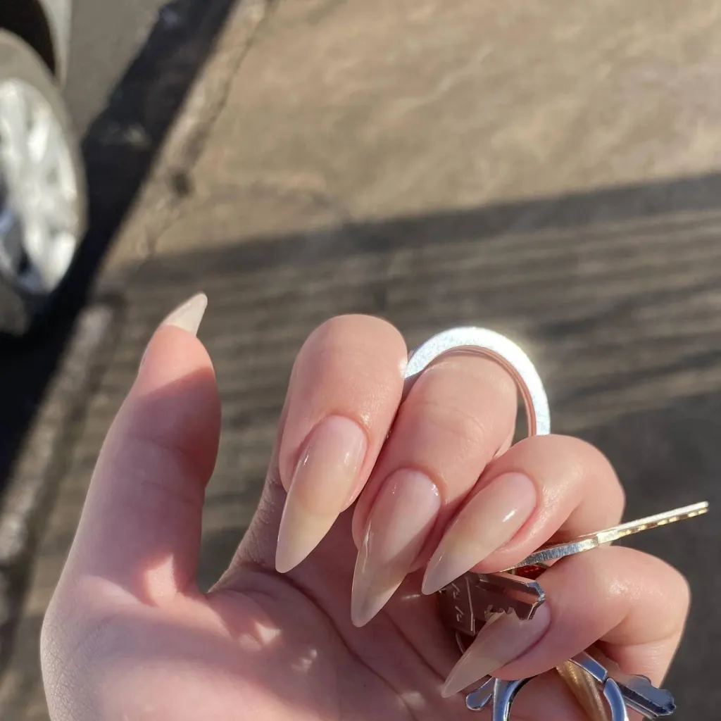 chat with ai character: Janet Giovanni 