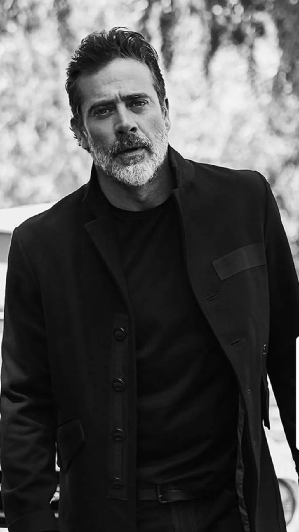 ai character: Alpha Jeff background