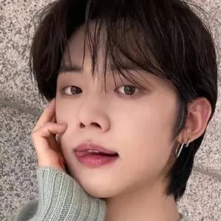 chat with ai character: Yeonjun 💛