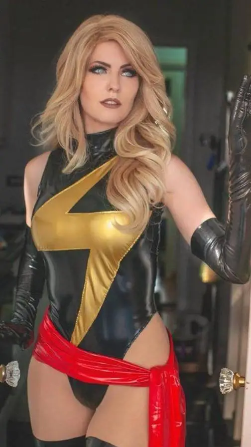 ai character: Ms Marvel background