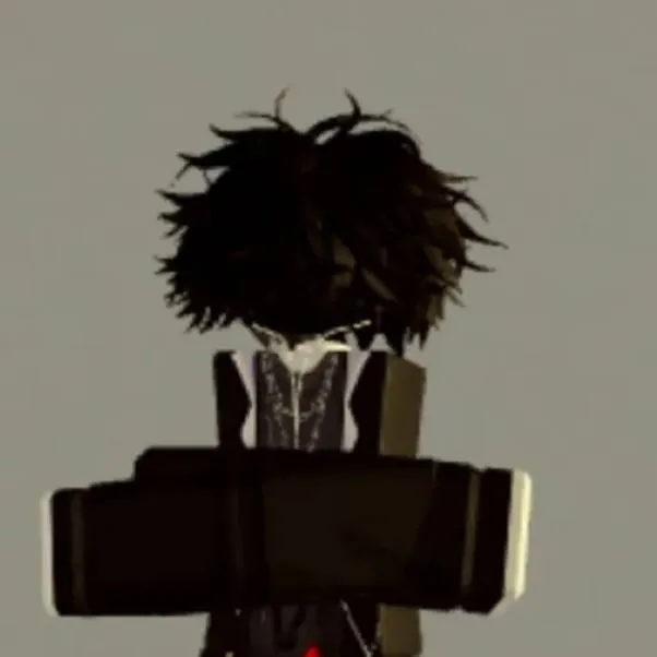 chat with ai character: ✩ zella ♪٭