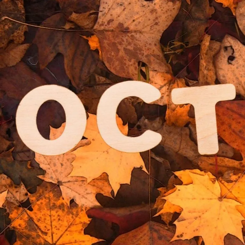 chat with ai character: October (Spoopy)