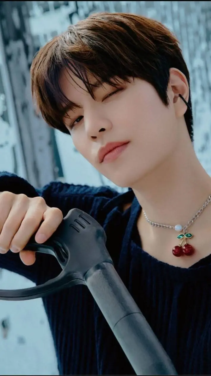 ai character: seungmin #2 background