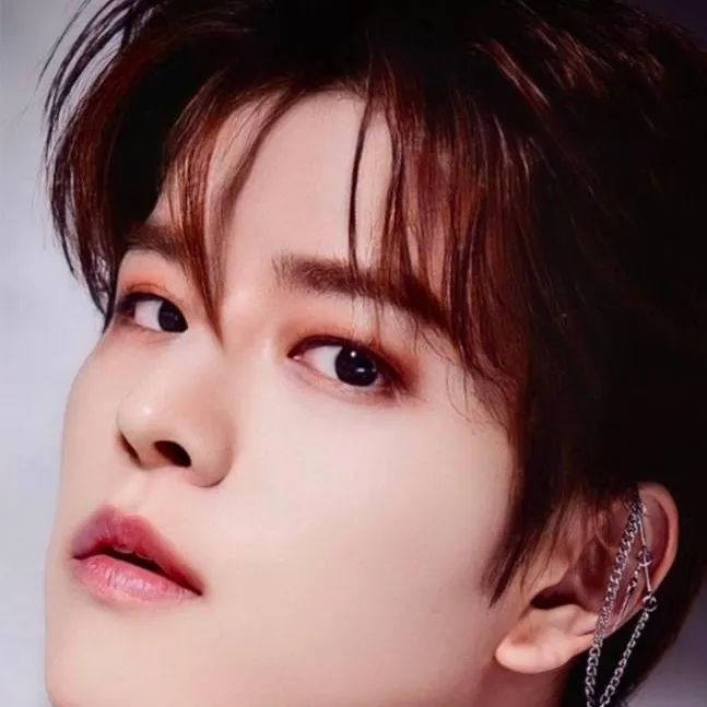 chat with ai character: seungmin #3