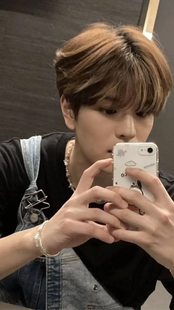 Talkie AI - Chat with Seungmin 