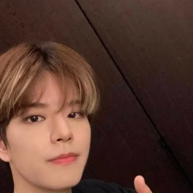 chat with ai character: Seungmin 