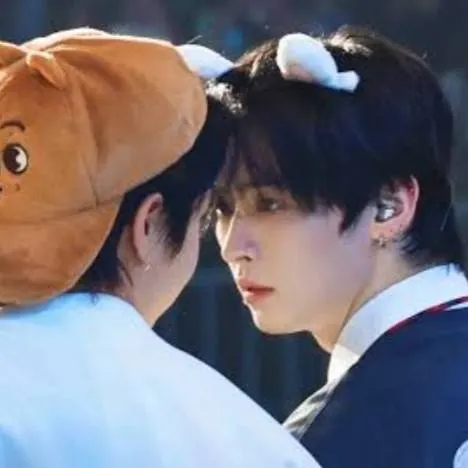 chat with ai character: minsung 
