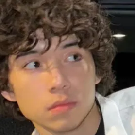 chat with ai character: Mason