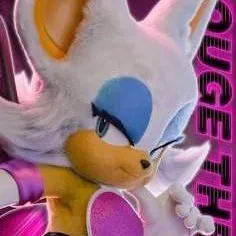 chat with ai character: Rouge The Bat