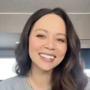 chat with ai character: Lucy Chen