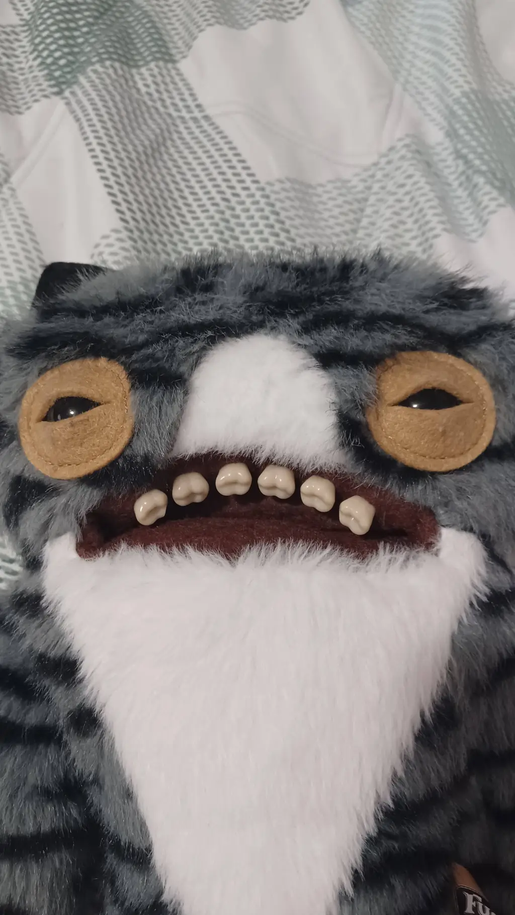 ai character: Munch Munch background