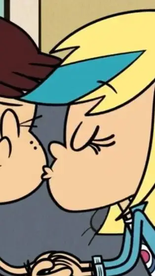 ai character: luna loud background