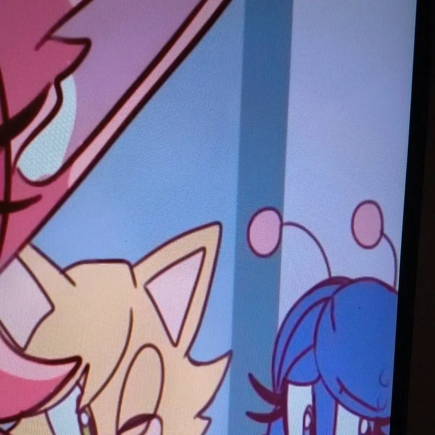 chat with ai character: team Sonic& lady🐞