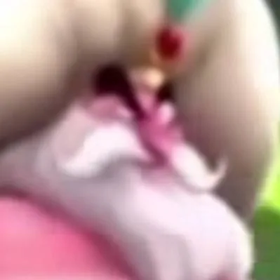 chat with ai character: Gassy Sultan