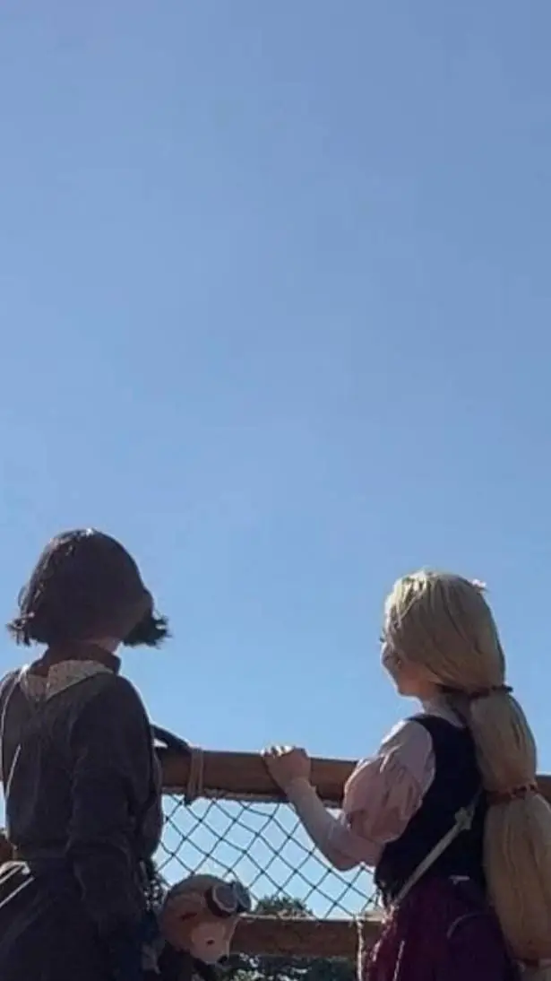 ai character: Fence tts background