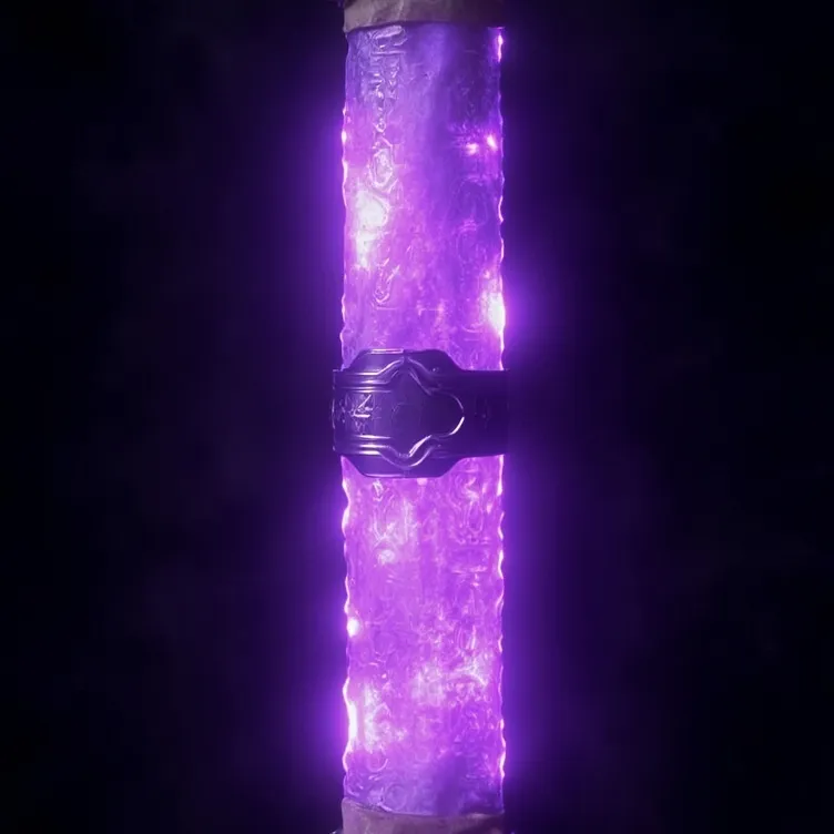 chat with ai character: Omni-Scroll(1)(PR)