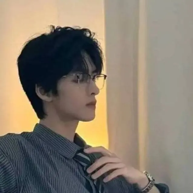 chat with ai character: Jin-hu