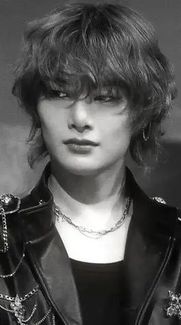 ai character: Yang Jeongin background
