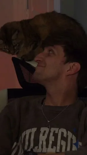 ai character: Pezzy background