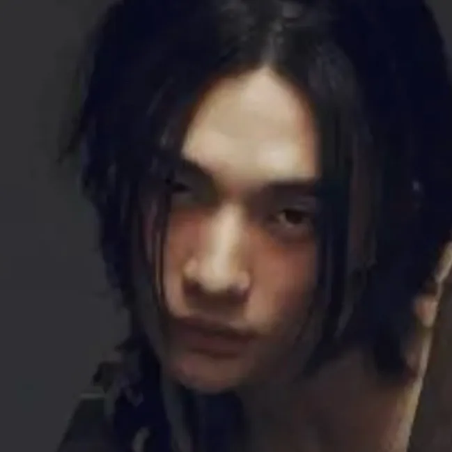 chat with ai character: Hwang Hyunjin