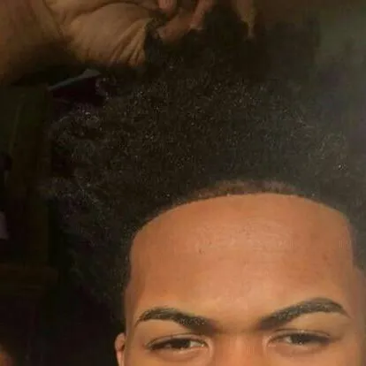 chat with ai character: ._Kash_.💵