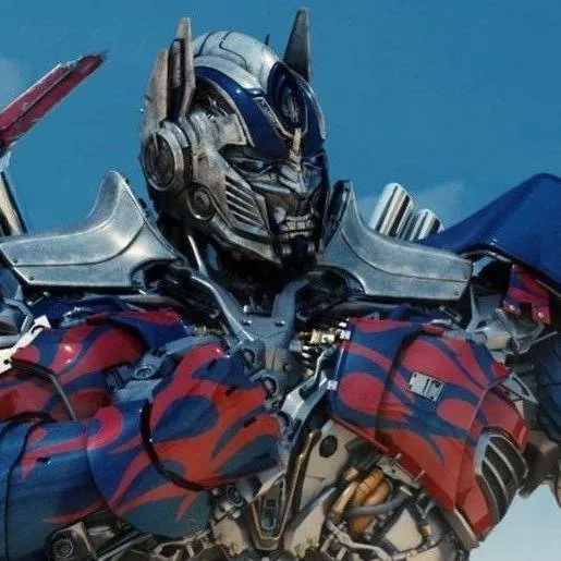 chat with ai character: Optimus Prime