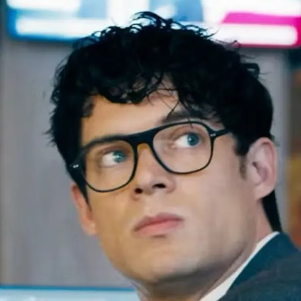 chat with ai character: Clark Kent