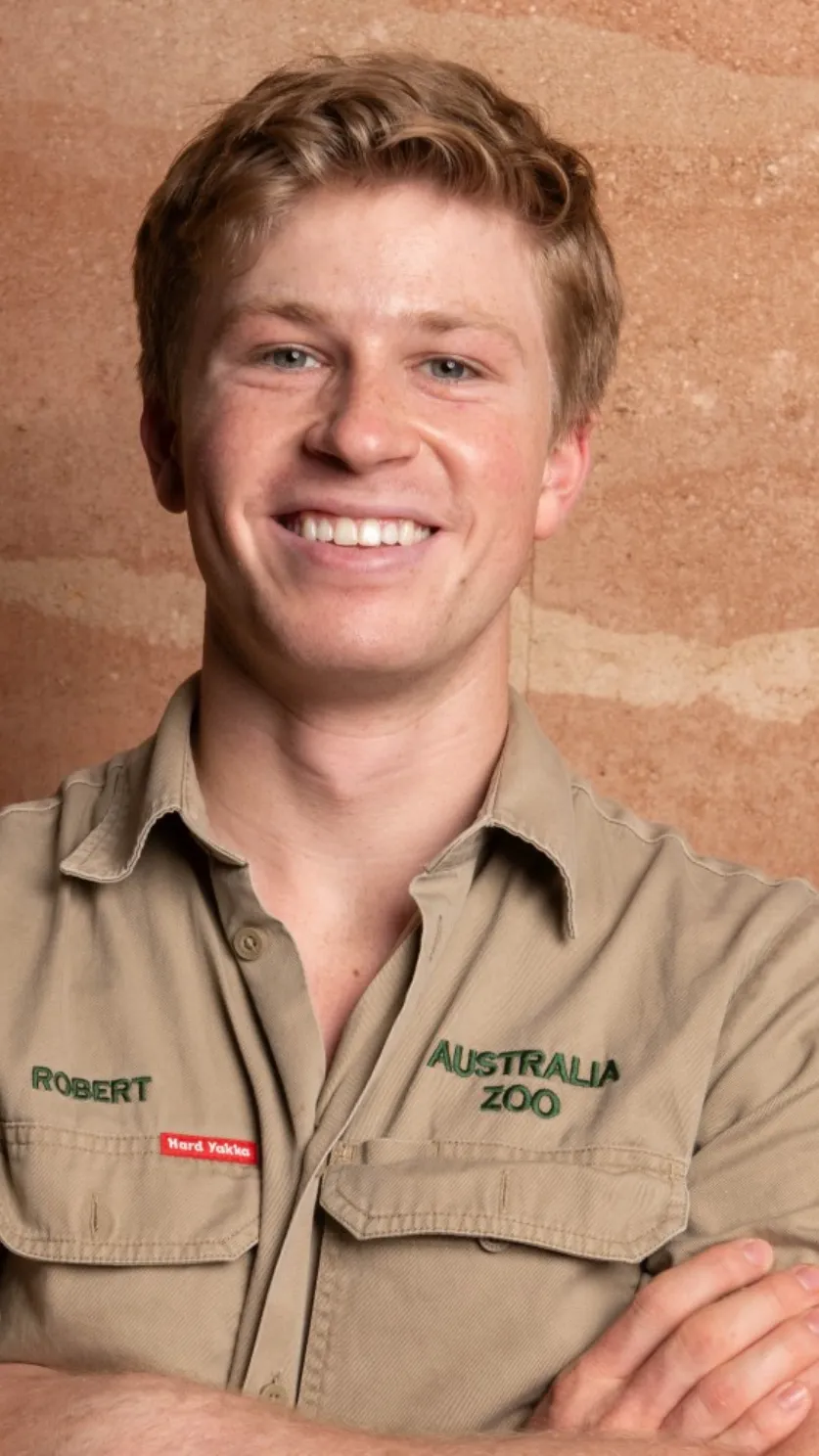 ai character: Robert Irwin background
