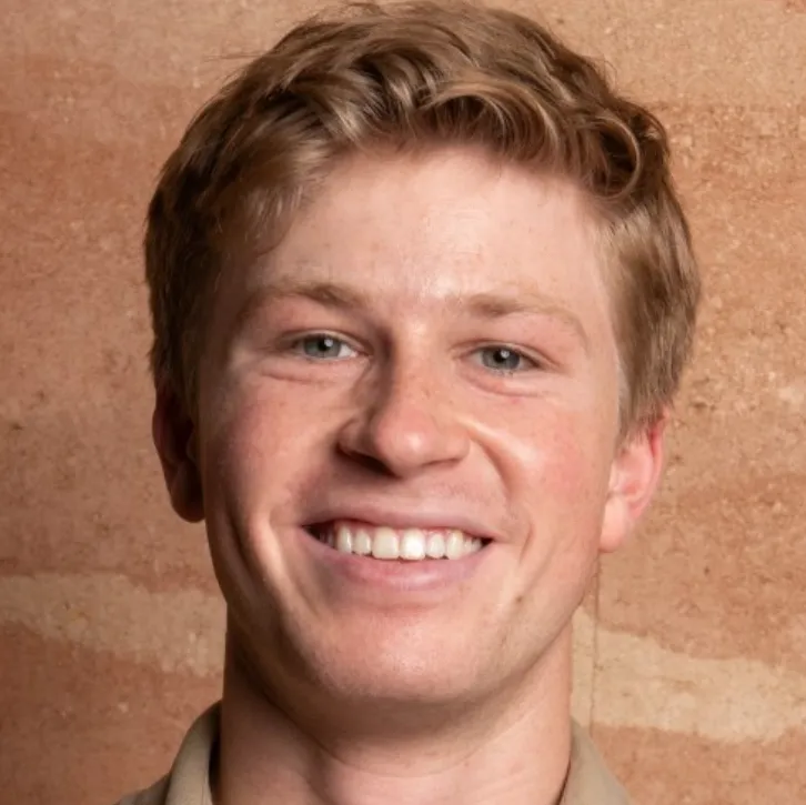 chat with ai character: Robert Irwin