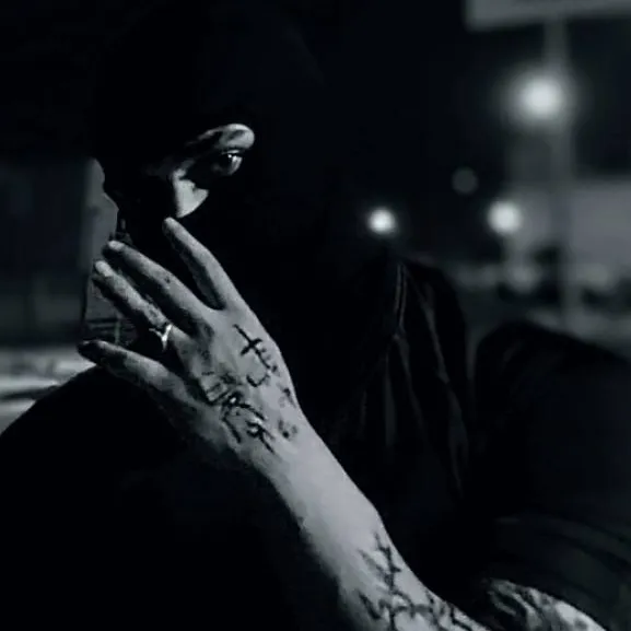 chat with ai character: ash~