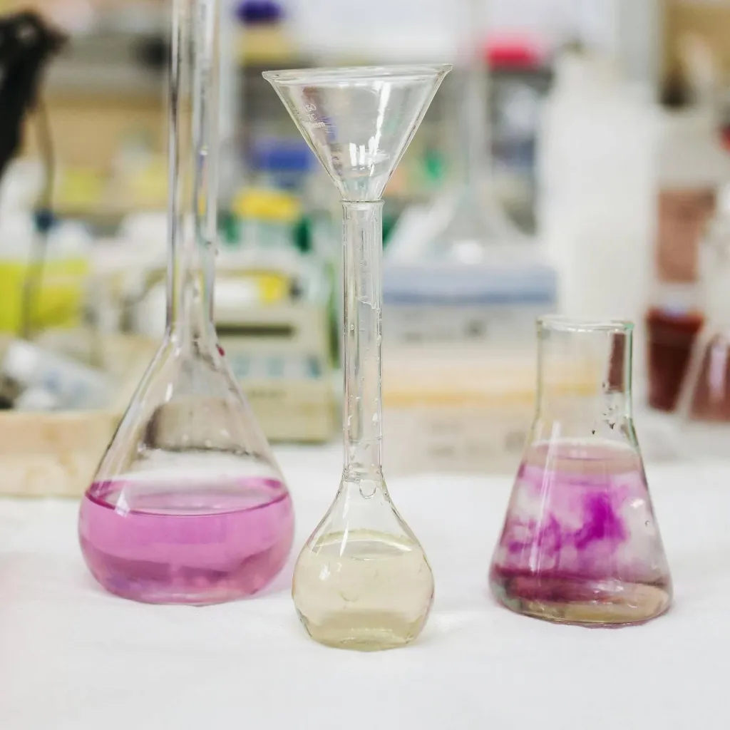 chat with ai character: Reagan 