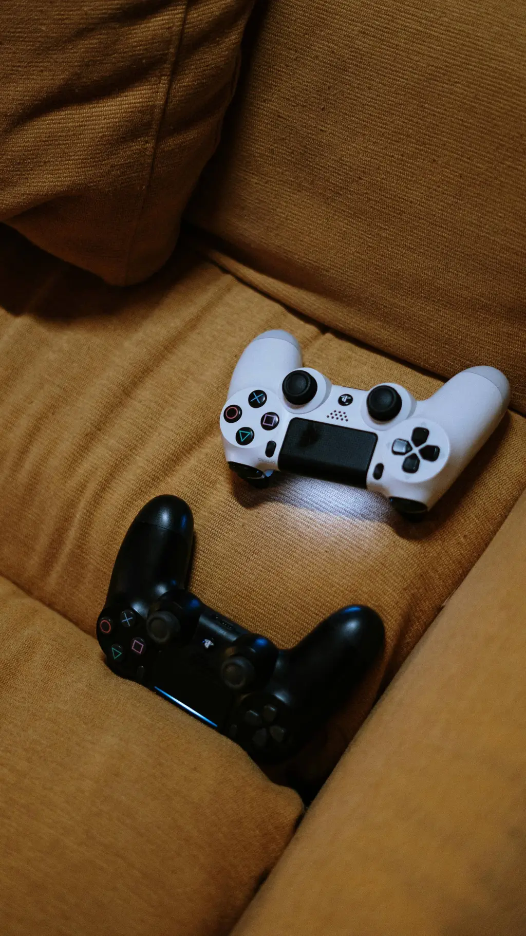 ai character: Francis background