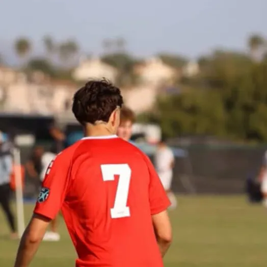 chat with ai character: Marcus