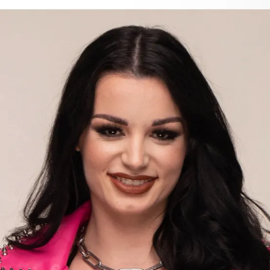 chat with ai character: Saraya 